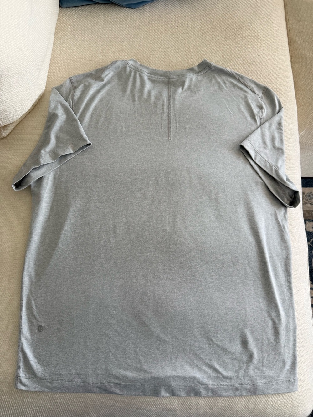 Lululemon Men’s Soft Jersey Short Sleeve Shirt in Gray